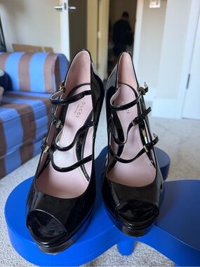 Gucci Black Patent Triple-Strap Peep-Toe Heels with Pink Lining